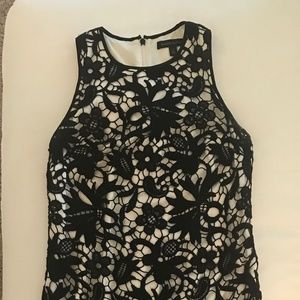 Gorgeous Banana Republic Lace Mini Dress size 0